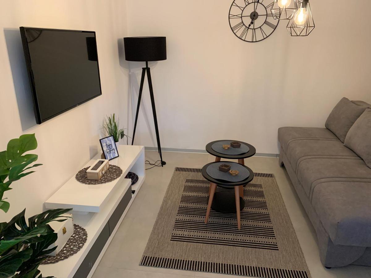 Apartments & Room Piutti 발 외부 사진