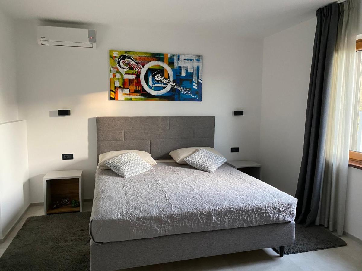Apartments & Room Piutti 발 외부 사진